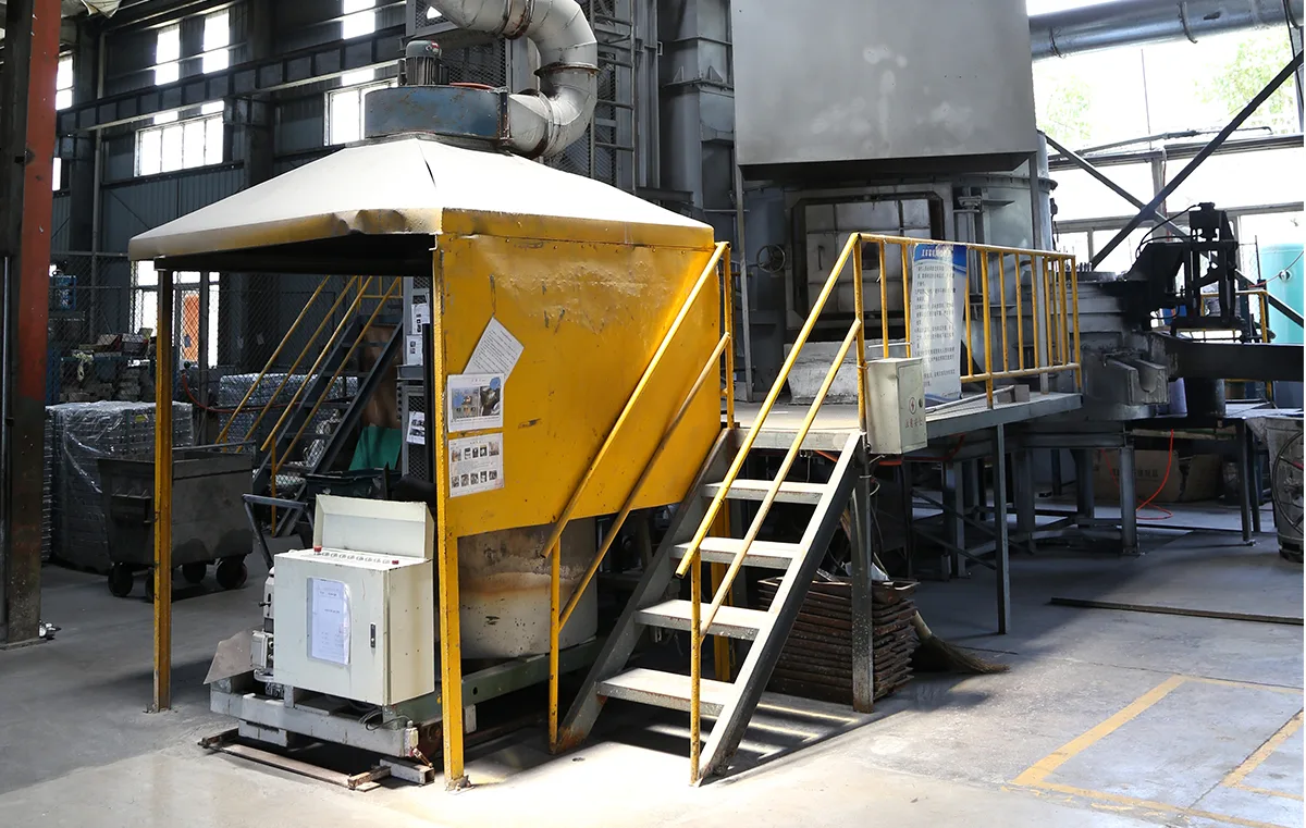 Aluminum die casting equipment